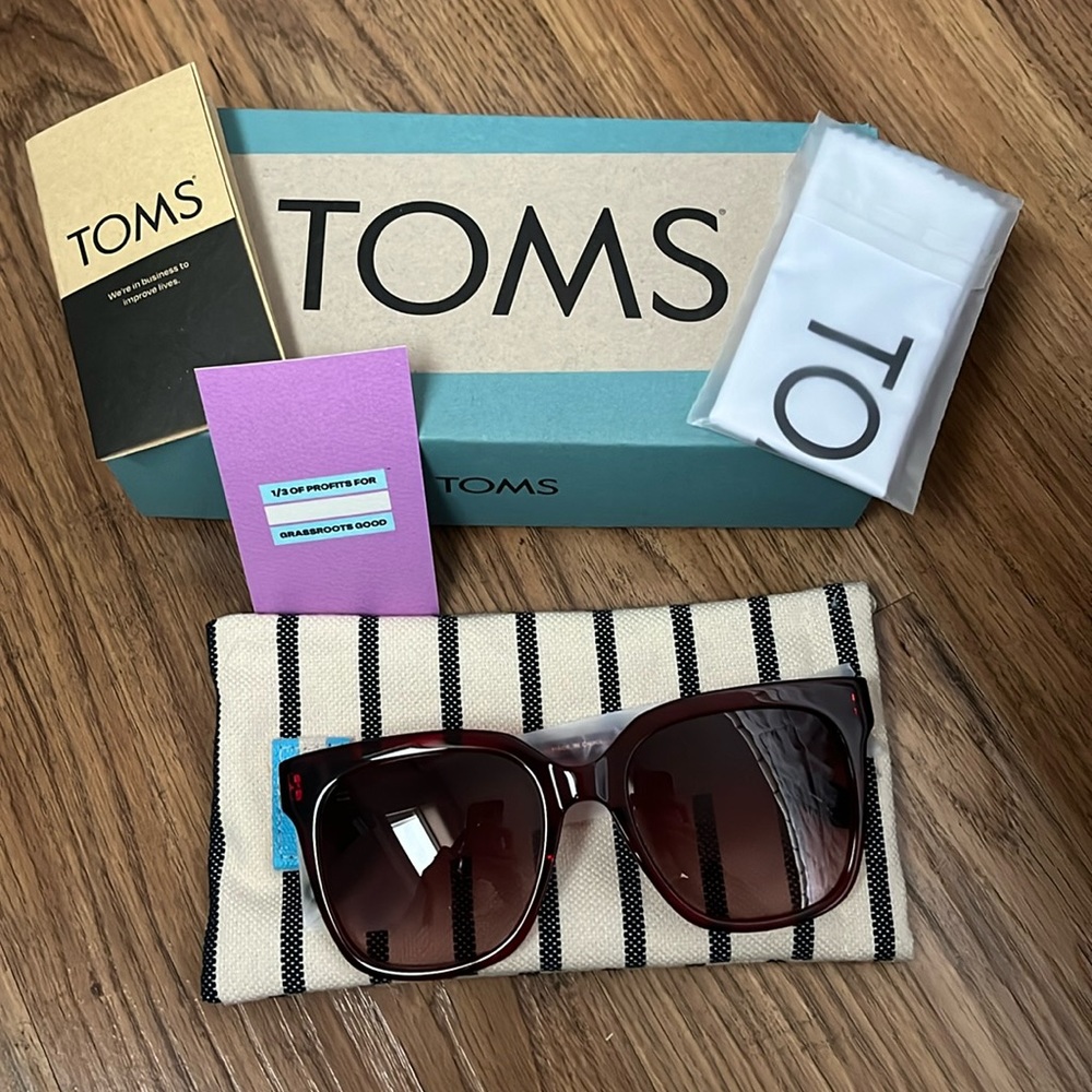 TOMS Natasha Rosewood Crystal Sunglasses - FINAL SALE